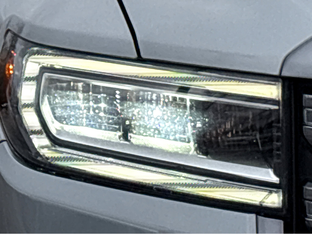 Used 2023 GMC Acadia AT4 w/ Trailering Package image 16