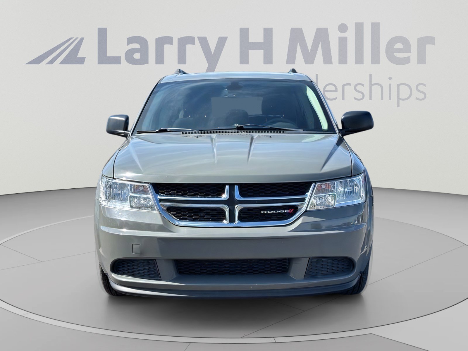 Used 2020 Dodge Journey SE FWD image 9