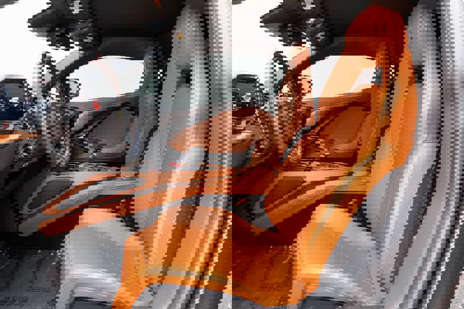 Used 2024 Lamborghini Revuelto image 11