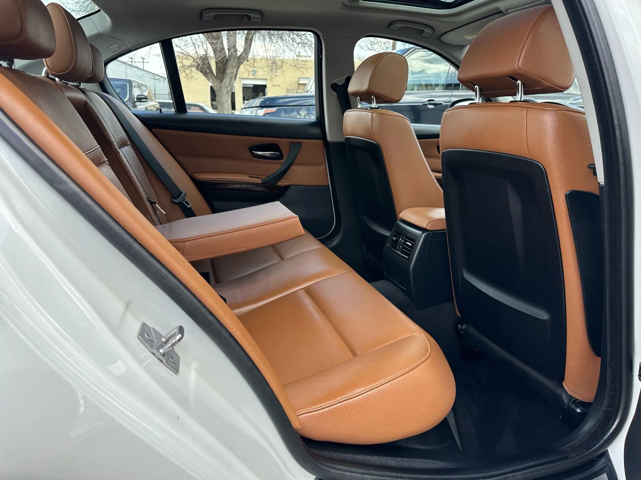 Used 2010 BMW 335d Sedan image 24