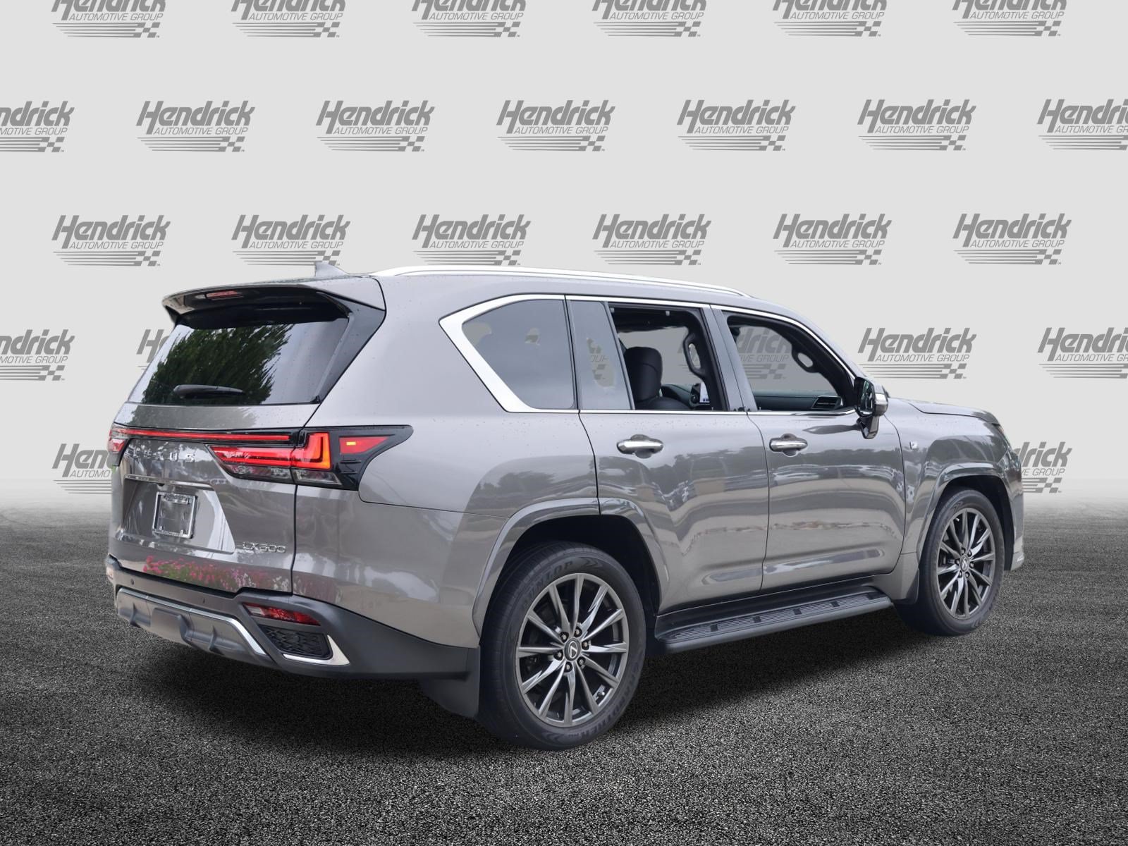 Used 2023 Lexus LX 600 F Sport w/ Accessory Package (Z1) AWD/4WD image 9