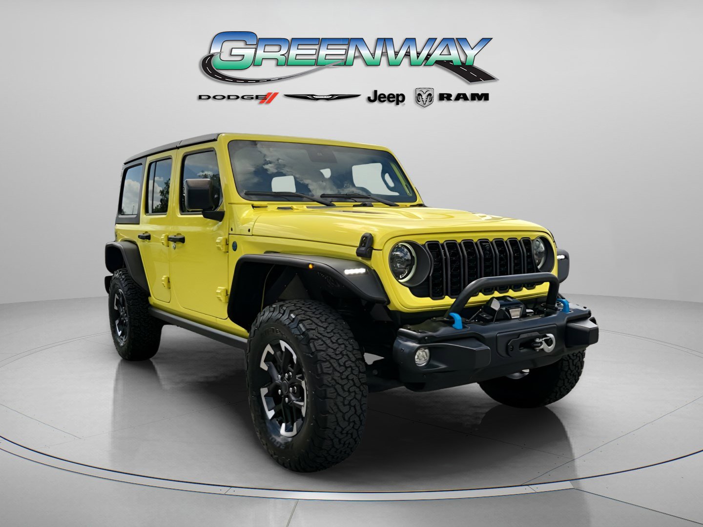 Used 2024 Jeep Wrangler Unlimited Rubicon 4xe w/ Capability Package AWD/4WD image 1