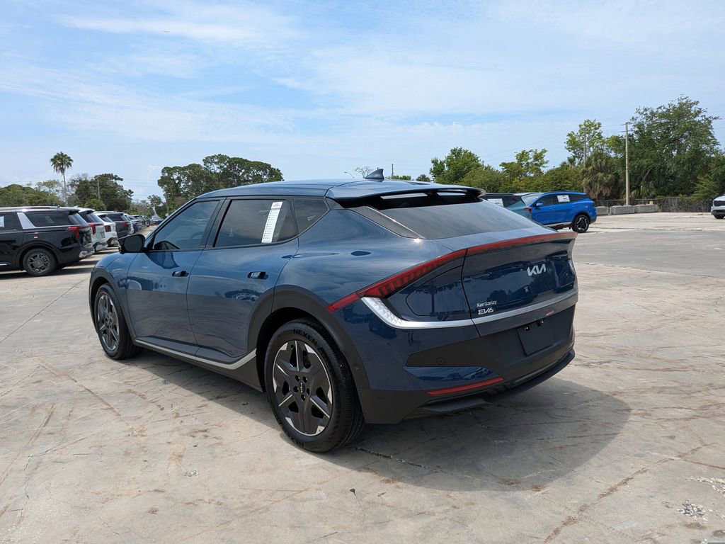 Certified 2025 Kia EV6 Light w/ Light LR Technology Package RWD image 6