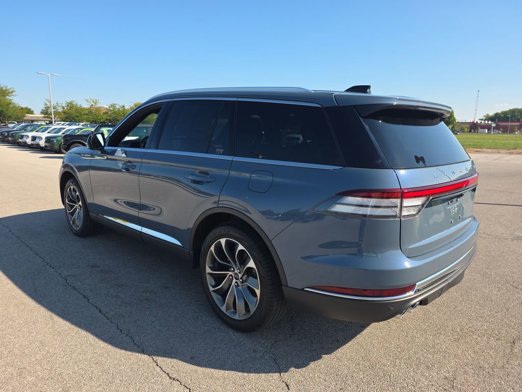 Used 2025 Lincoln Aviator Reserve w/ Illumination Package image 7