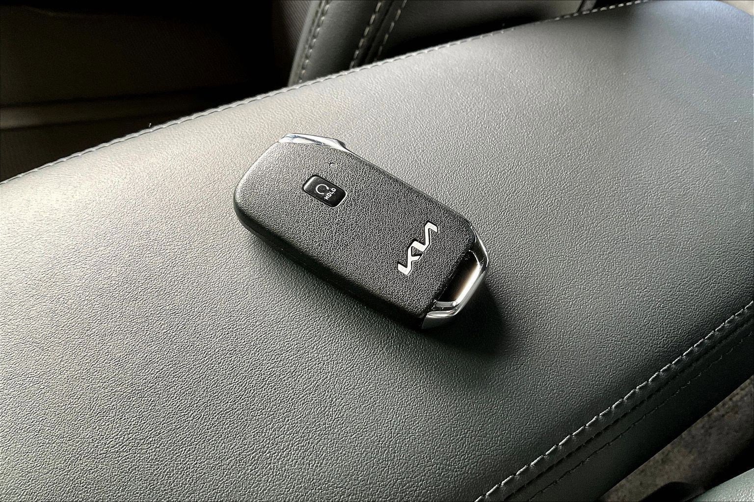 Used 2022 Kia K5 GT-Line image 32