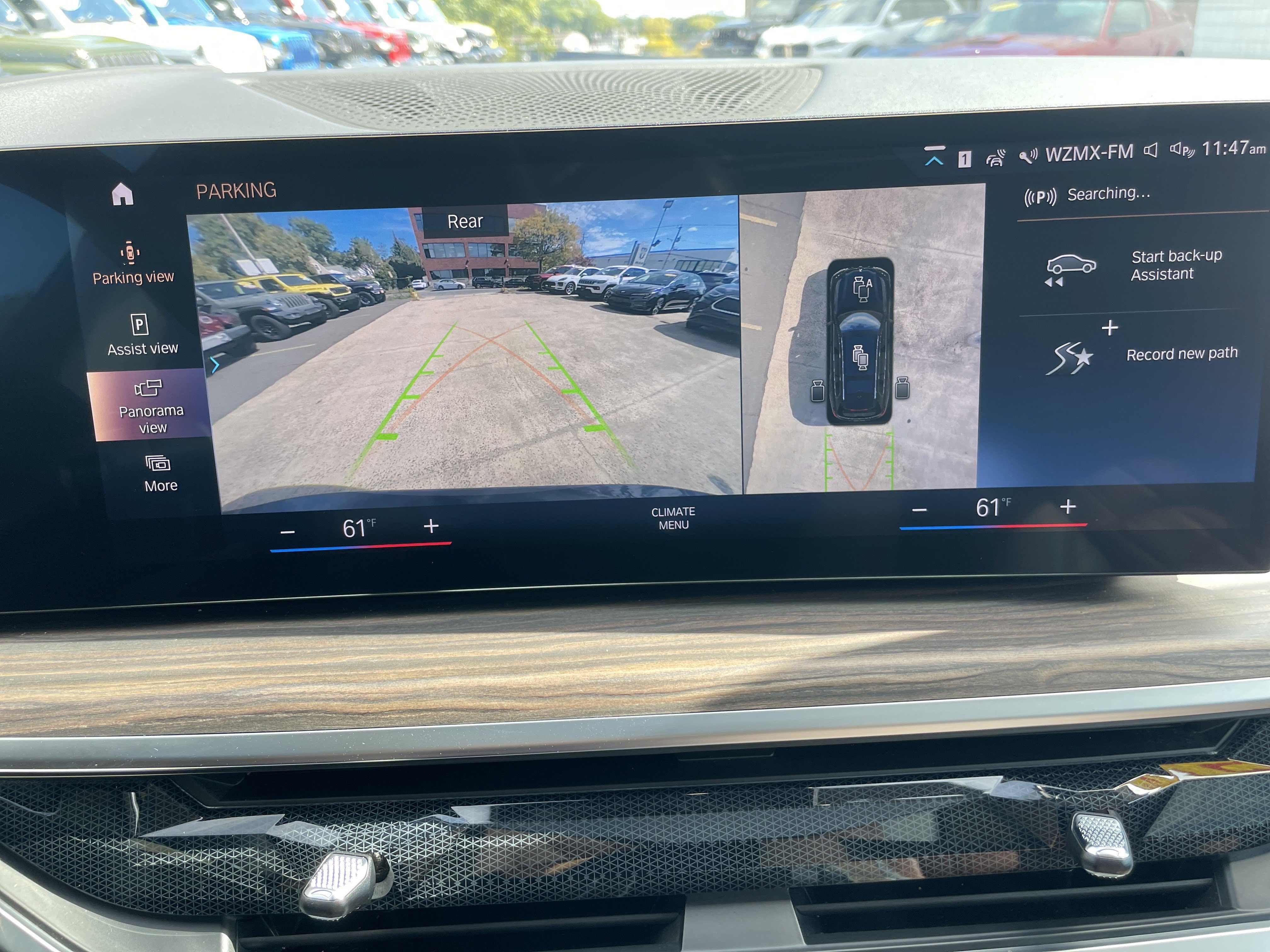 Used 2023 BMW X7 xDrive40i w/ Parking Assistance Package image 63