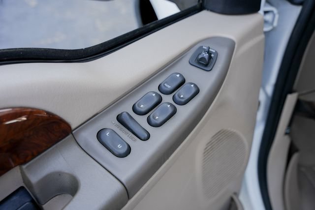Used 2001 Ford F350 Lariat AWD/4WD image 22