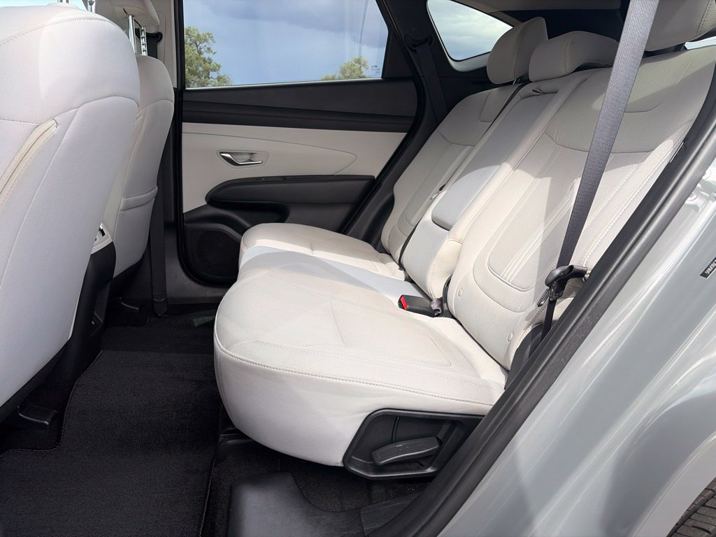 Certified 2025 Hyundai Tucson SEL AWD/4WD image 13