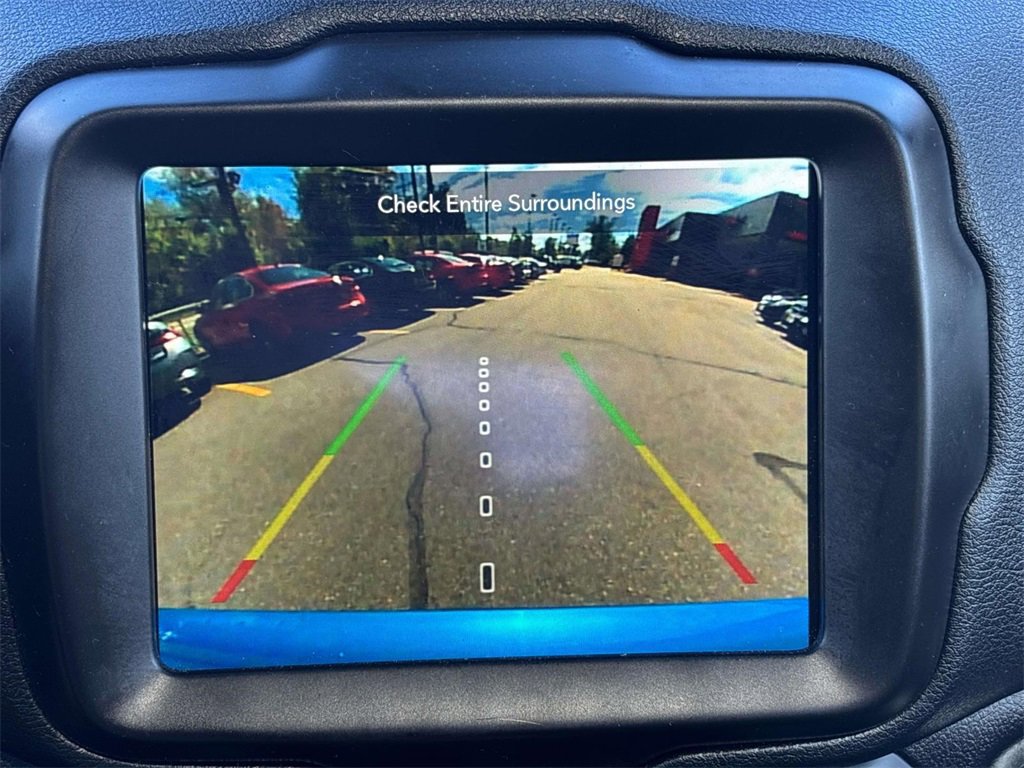 Used 2021 Jeep Renegade Latitude w/ Sun & Sound Group image 24