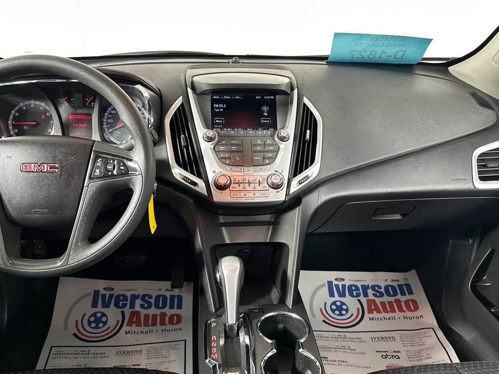 Used 2015 GMC Terrain SLE FWD image 28