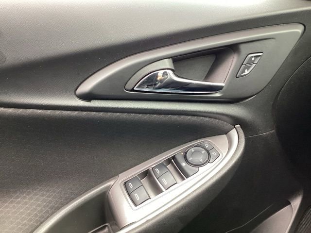 Used 2024 Chevrolet Malibu RS FWD image 21