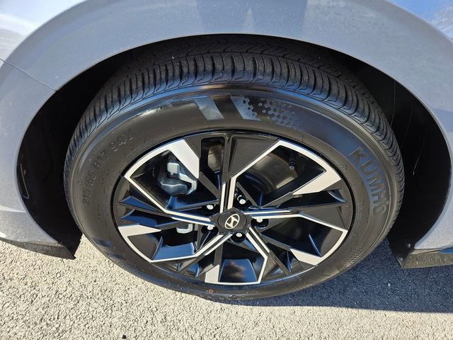 Used 2025 Hyundai Sonata SEL FWD image 23