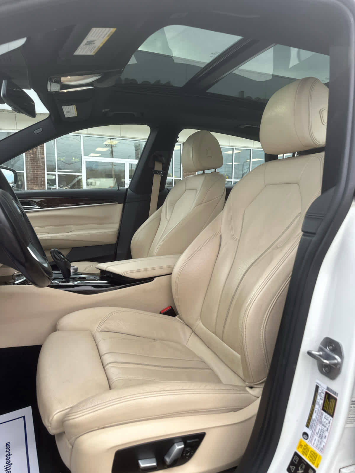 Used 2018 BMW 640i Gran Turismo xDrive image 13