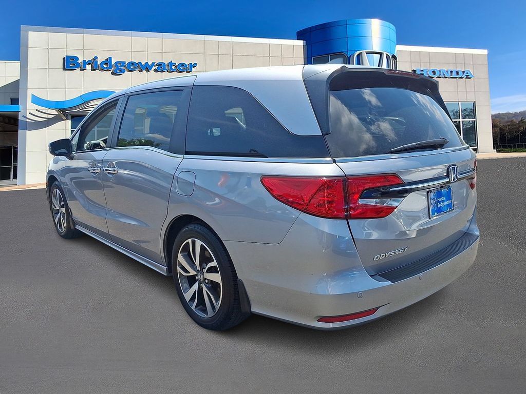 Used 2024 Honda Odyssey Touring image 4