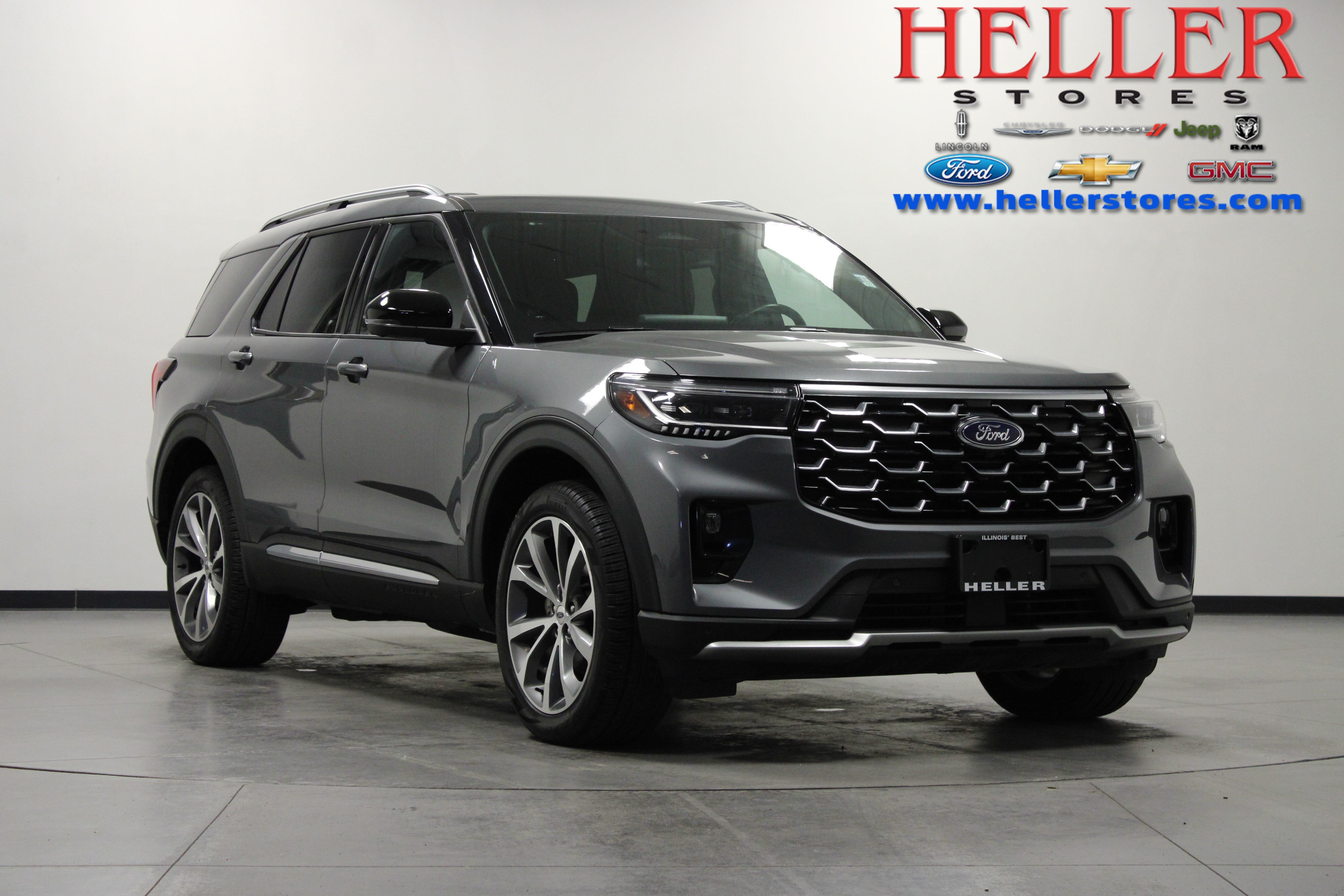 Used 2025 Ford Explorer Platinum w/ Ultimate Package AWD/4WD image 1