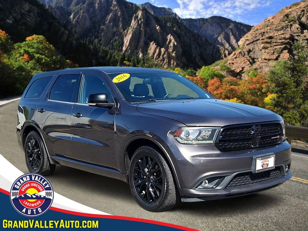 Used 2016 Dodge Durango R/T w/ Blacktop Package