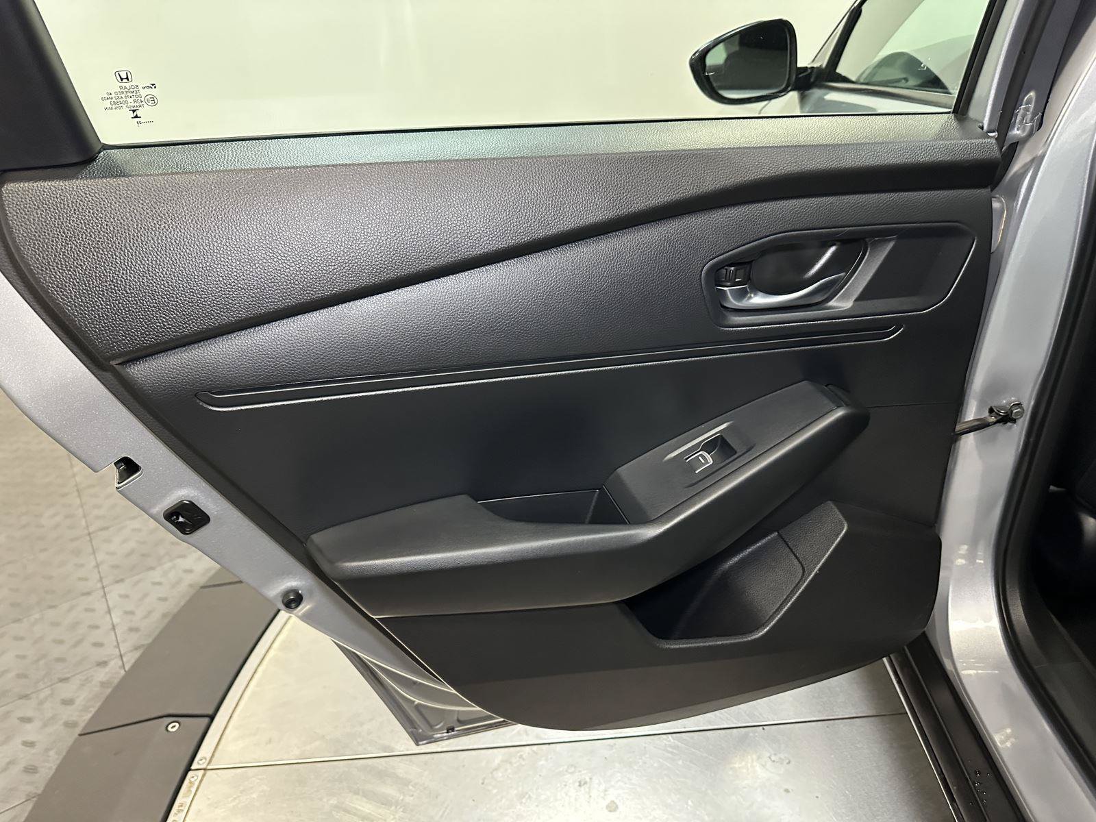 Certified 2023 Honda Accord LX image 29