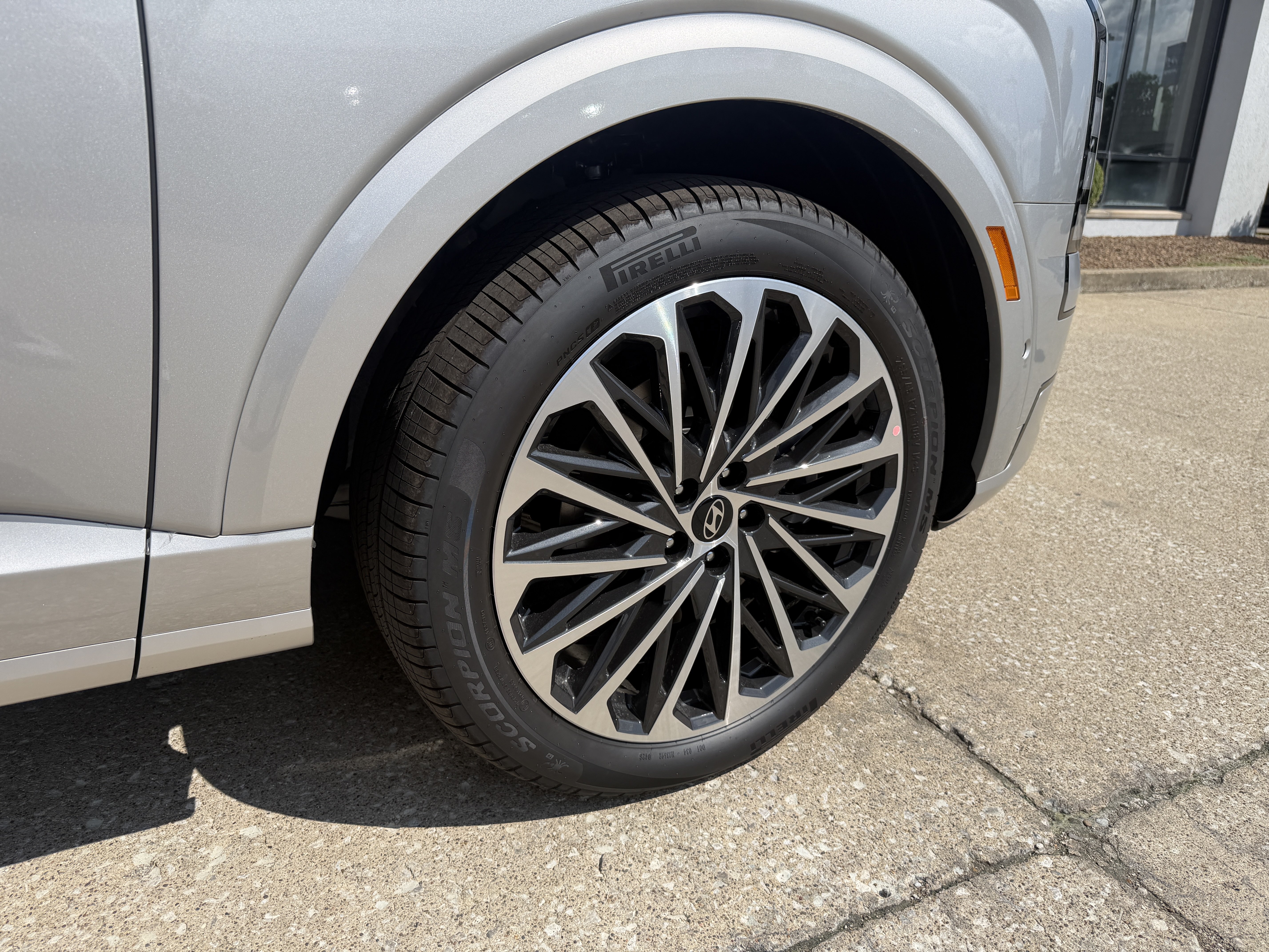 New 2026 Hyundai Palisade Calligraphy AWD/4WD image 18