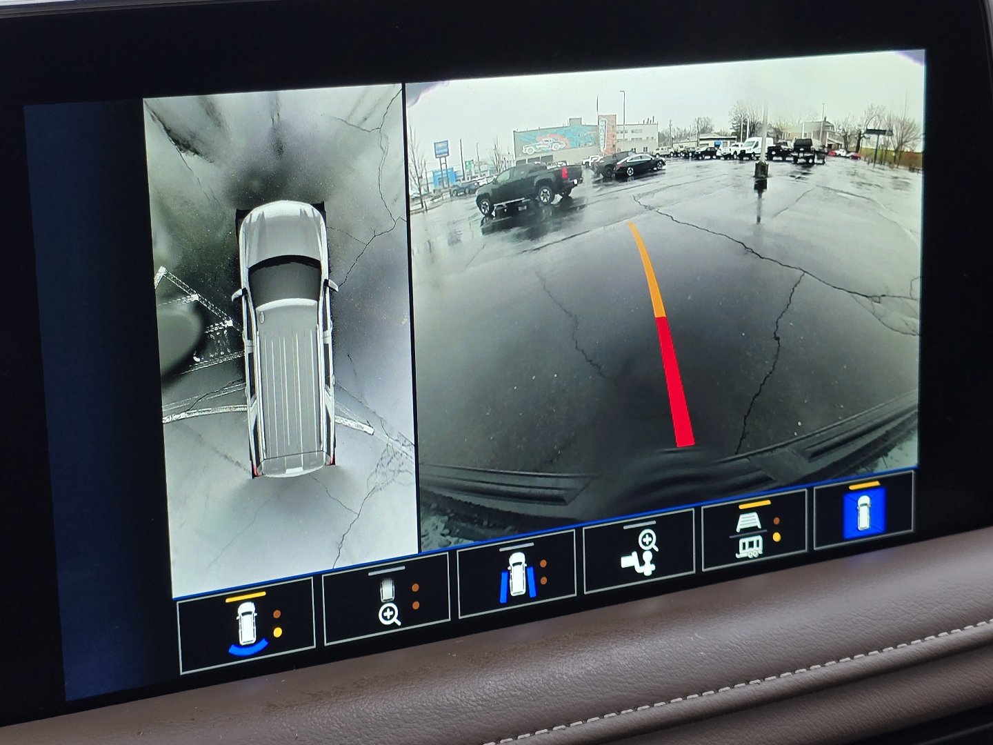 Certified 2022 Chevrolet Tahoe High Country w/ Premium Package image 5