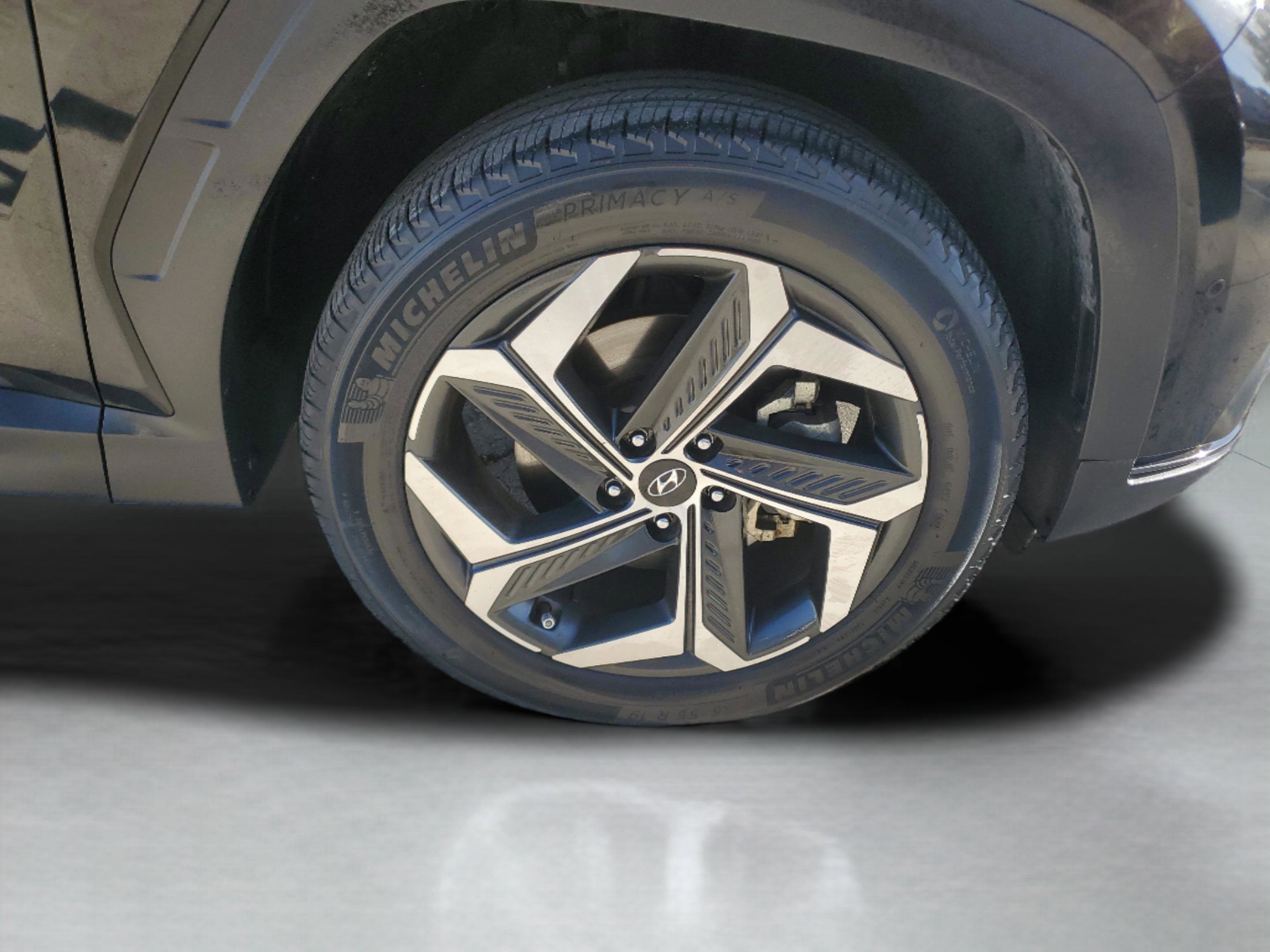 Used 2023 Hyundai Tucson Limited image 7