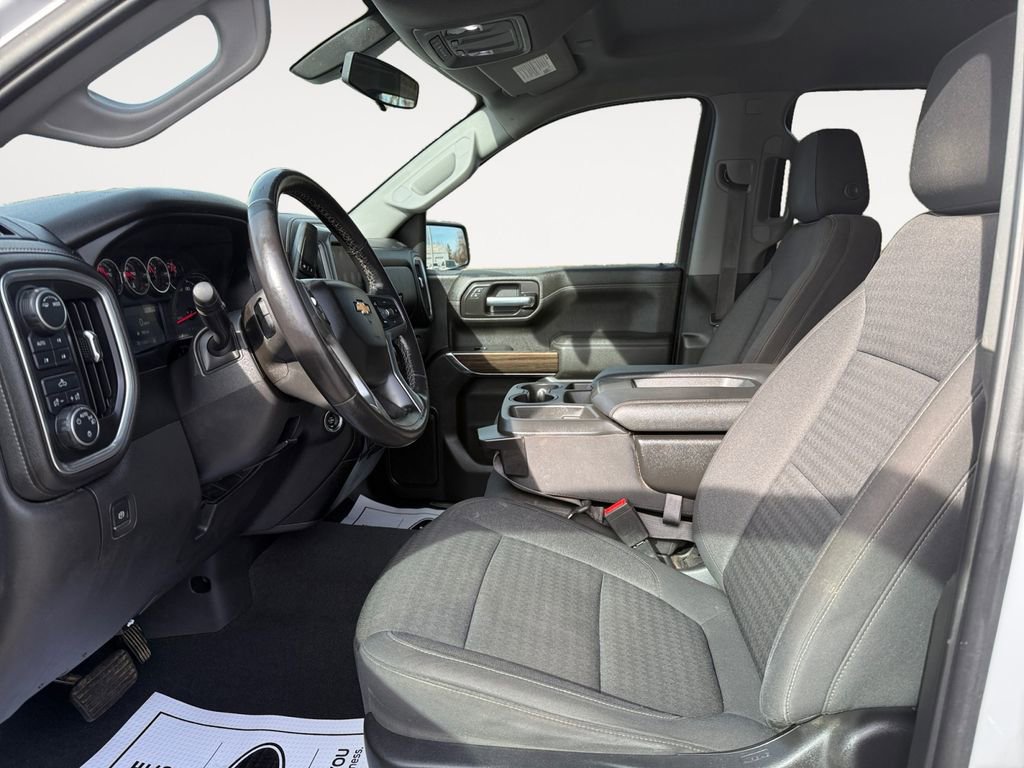 Used 2021 Chevrolet Silverado 1500 LT w/ Z71 Off-Road Package image 9