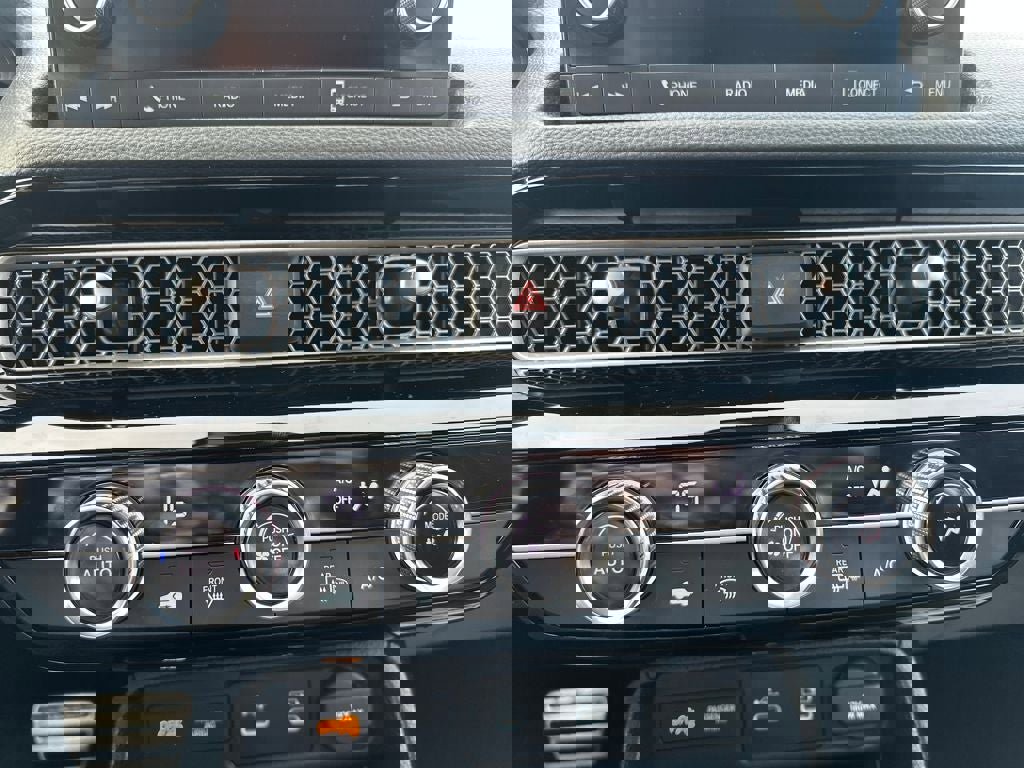 Used 2025 Honda Civic Sport image 18