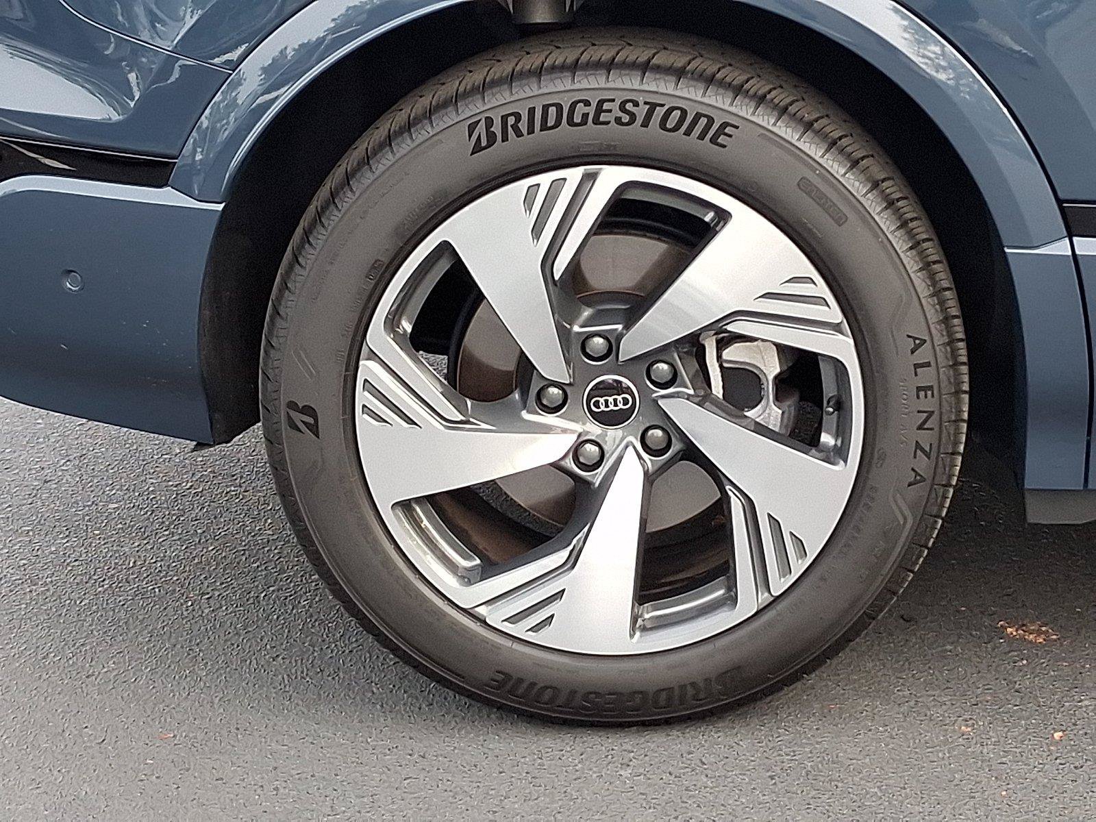 Certified 2025 Audi Q6 e-tron Premium Plus w/ Premium Plus AWD/4WD image 8
