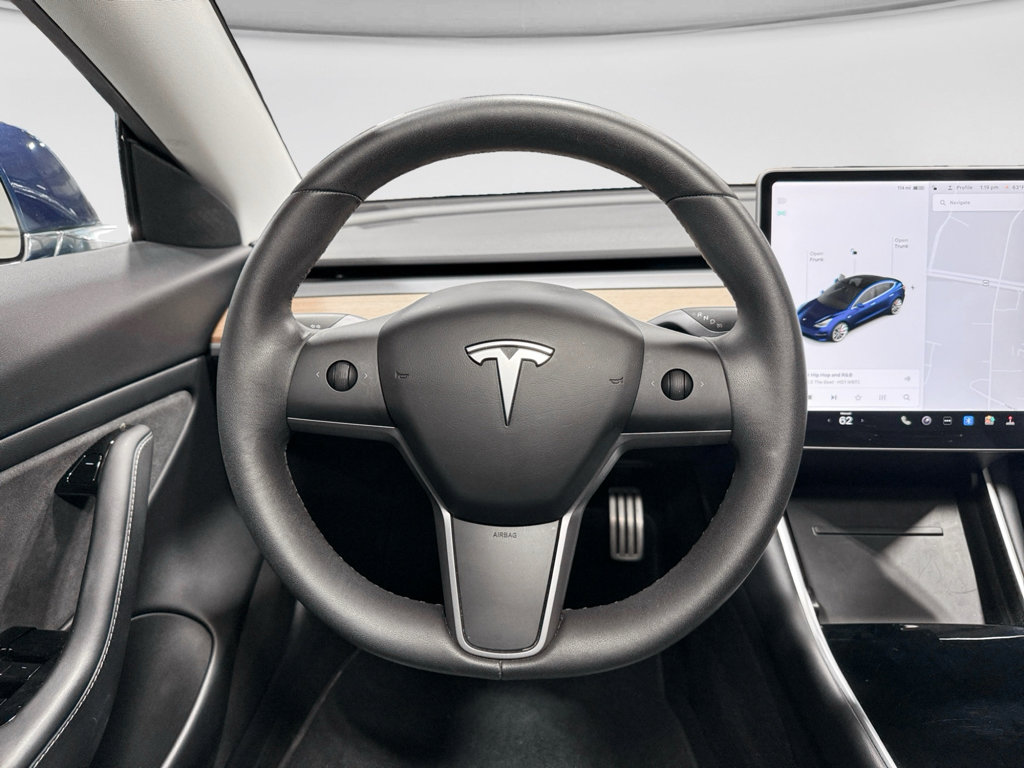 Used 2020 Tesla Model 3 Performance image 8