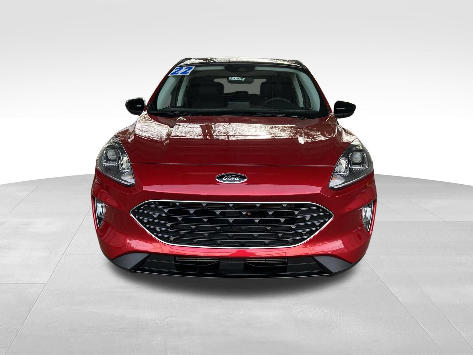 Used 2022 Ford Escape SEL w/ SEL Stealth AWD Package image 2