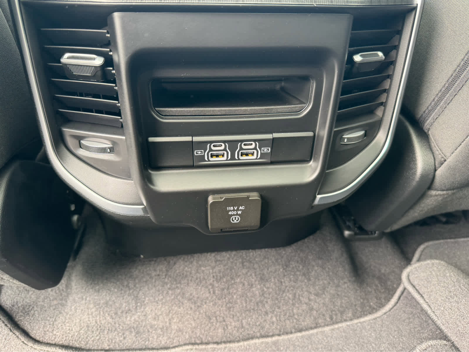 Used 2025 RAM 1500 Big Horn image 18