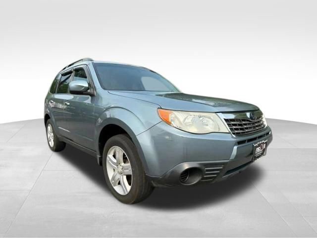 Used 2010 Subaru Forester 2.5X Premium image 7