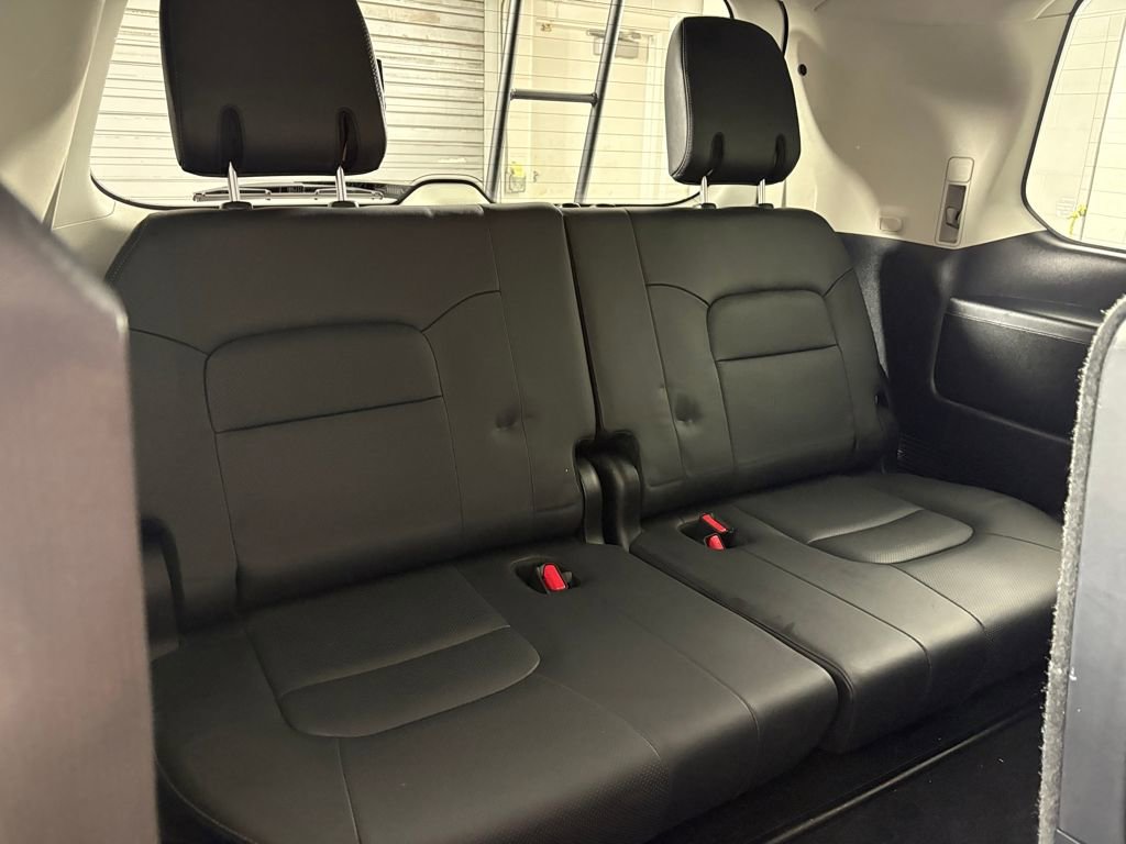Used 2016 Toyota Land Cruiser AWD/4WD image 31