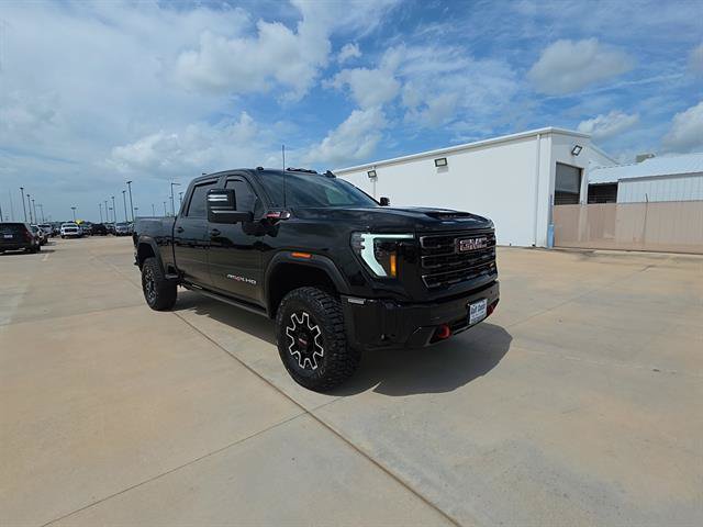 Used 2026 GMC Sierra 2500 AT4X AWD/4WD image 3