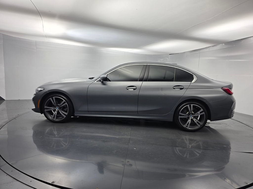 Used 2024 BMW 330i Sedan w/ Convenience Package RWD image 7