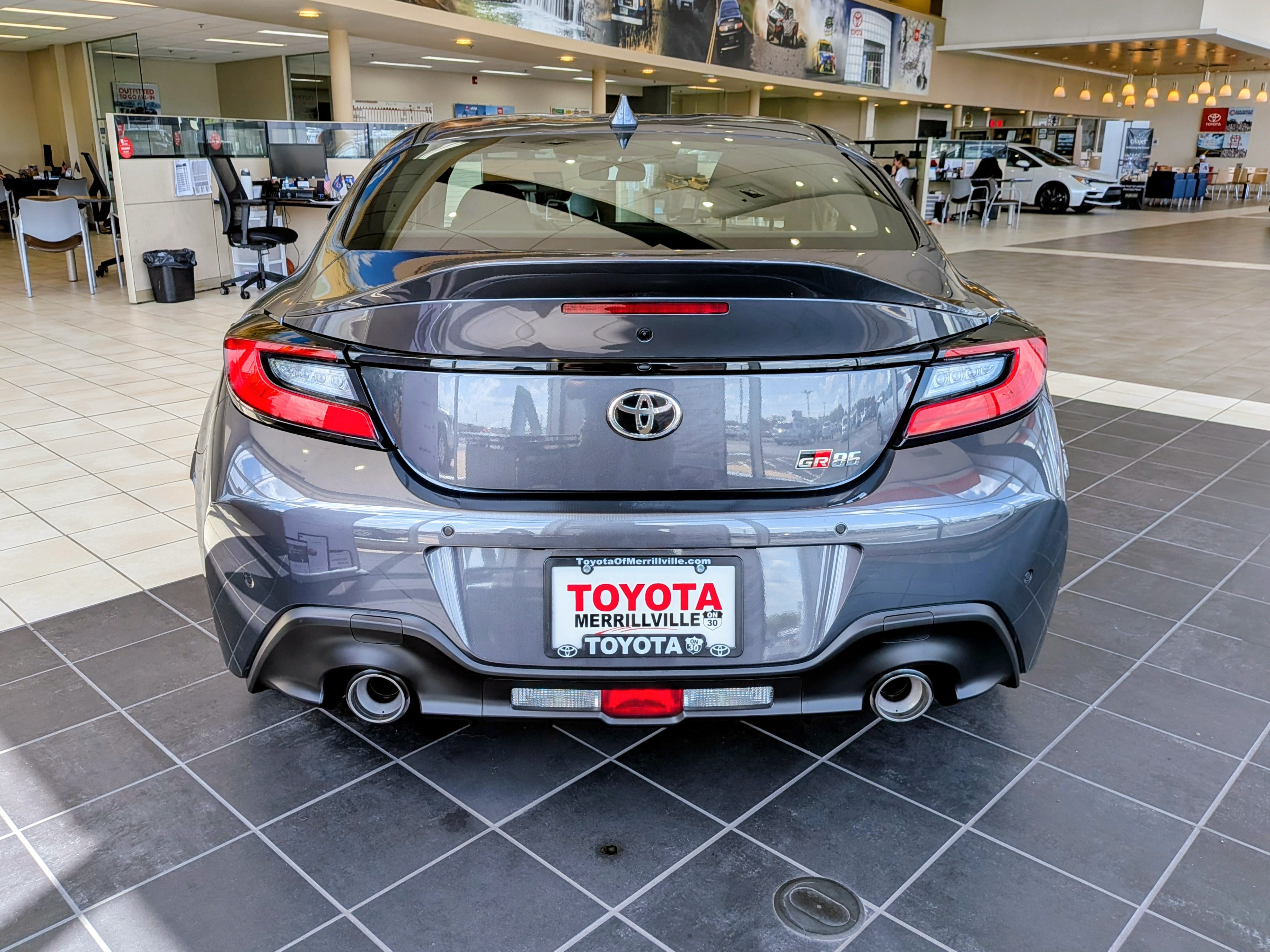 New 2026 Toyota GR86 Premium w/ ALL Weather Mat Package (TMS) RWD image 4