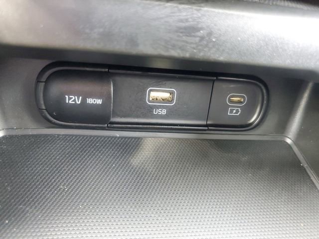 Used 2025 Kia Soul S FWD image 26