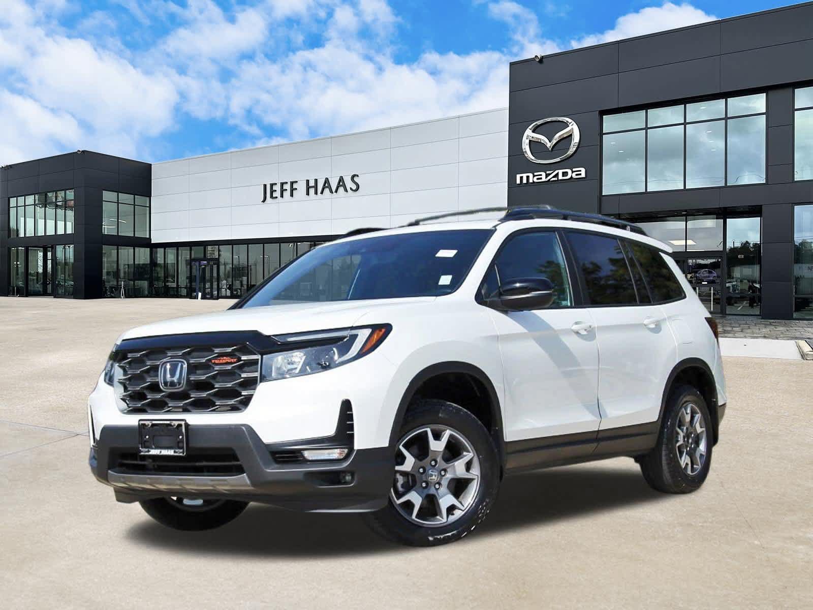 Used 2022 Honda Passport TrailSport image 1