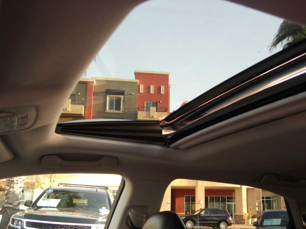 Used 2010 Lexus RX 450h AWD image 8