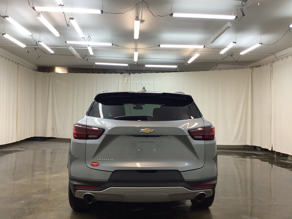 Used 2024 Chevrolet Blazer LT w/ Convenience Package image 7