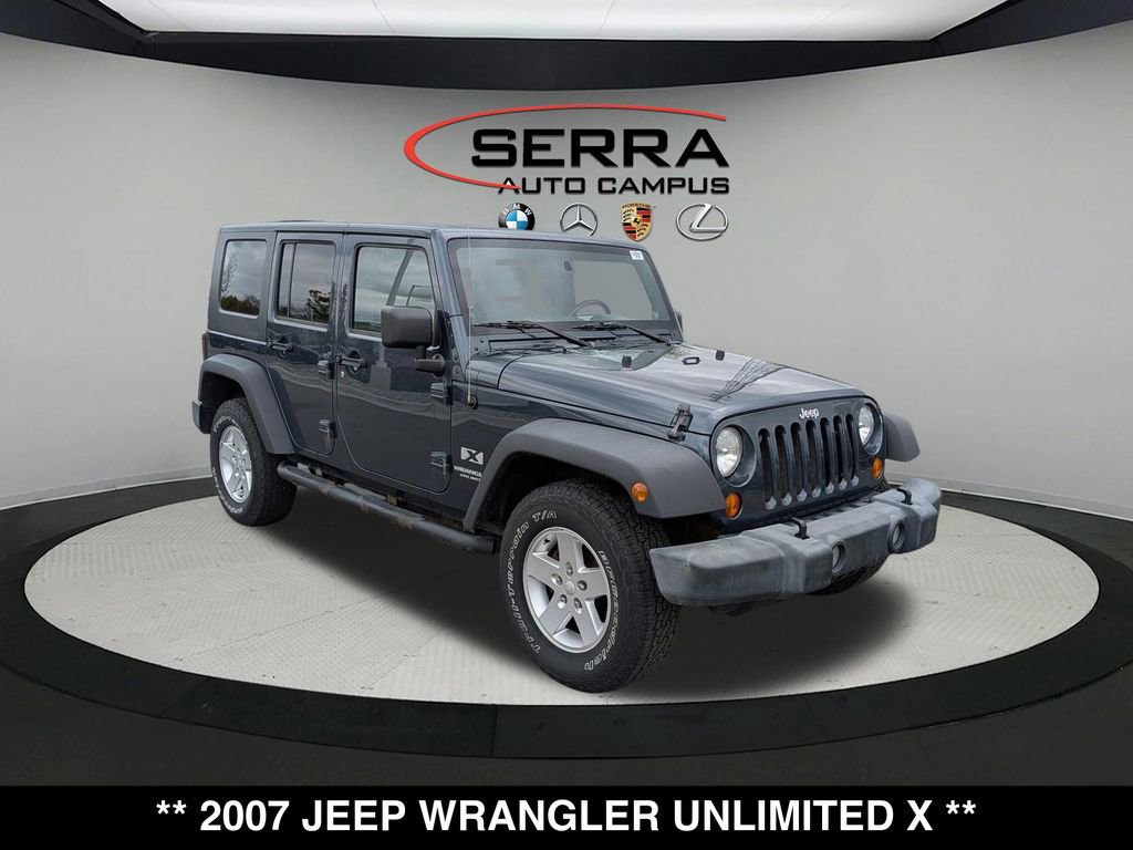 Used 2007 Jeep Wrangler Unlimited X w/ Dual Top Group AWD/4WD image 11