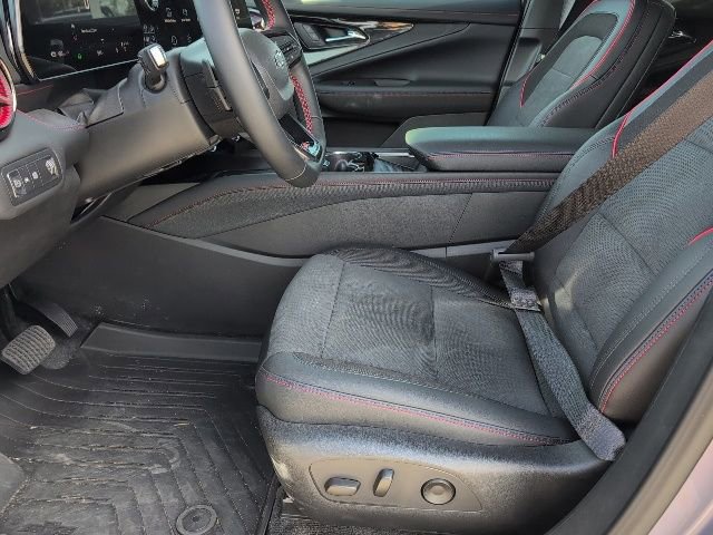 New 2025 Chevrolet Blazer EV RS image 12