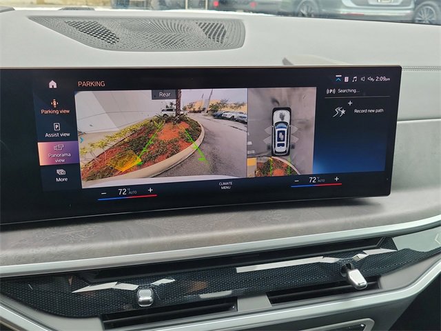 Used 2023 BMW X7 xDrive40i w/ Premium Package image 18