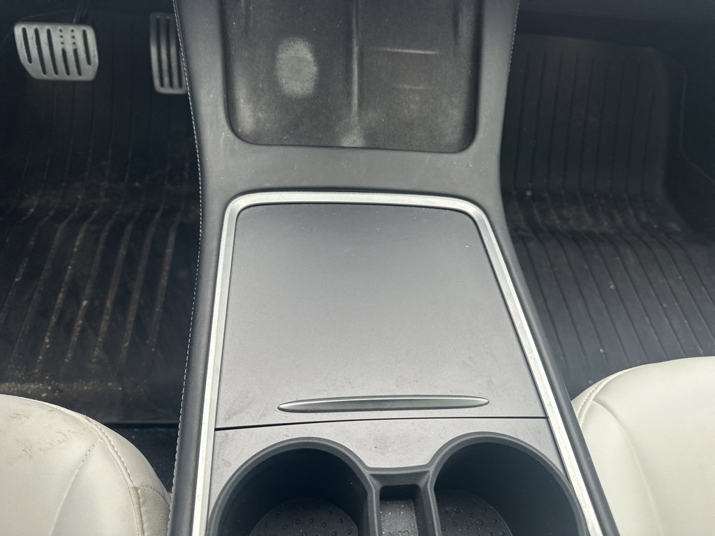 Used 2021 Tesla Model 3 Performance image 20