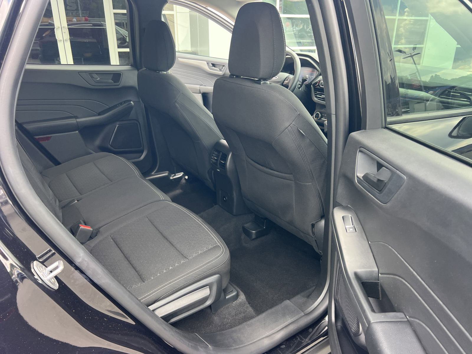 Used 2024 Ford Escape Active image 23