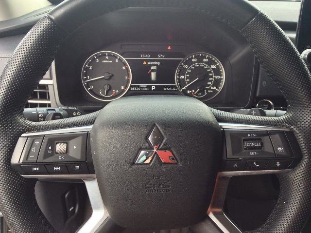 Used 2023 Mitsubishi Outlander SE image 21