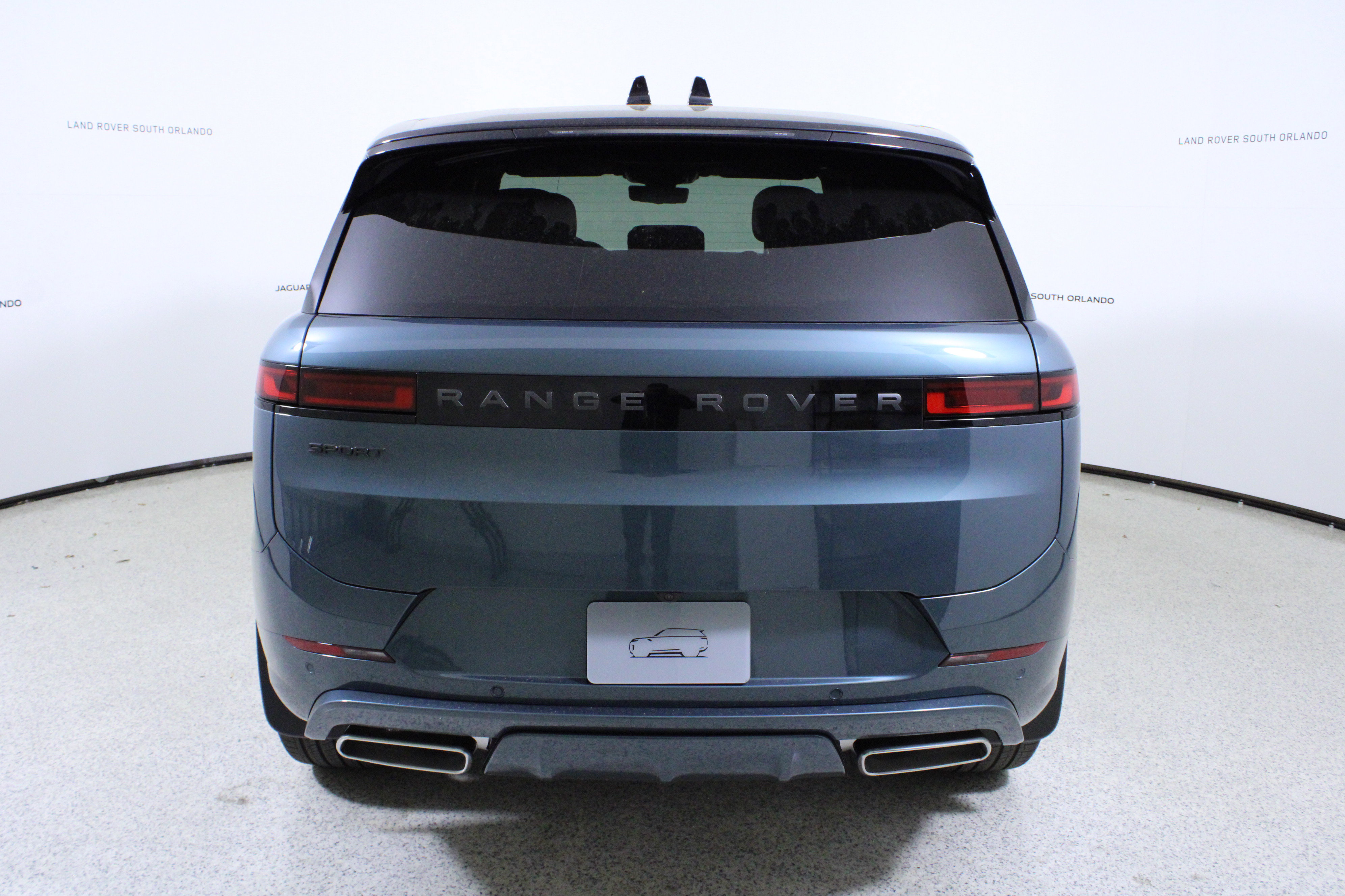 New 2026 Land Rover Range Rover Sport Dynamic SE image 6