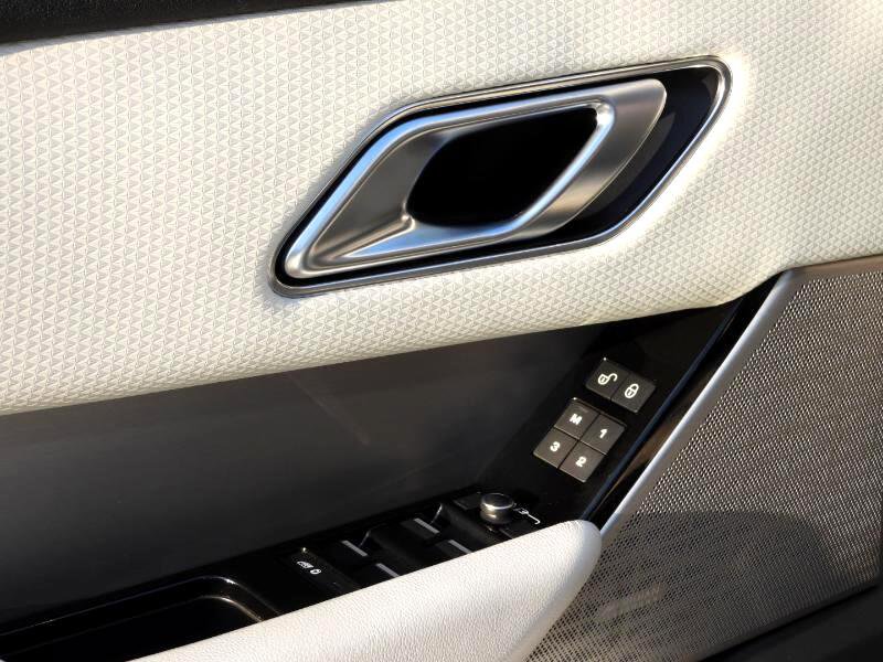 Used 2020 Land Rover Range Rover Velar R-Dynamic S image 50