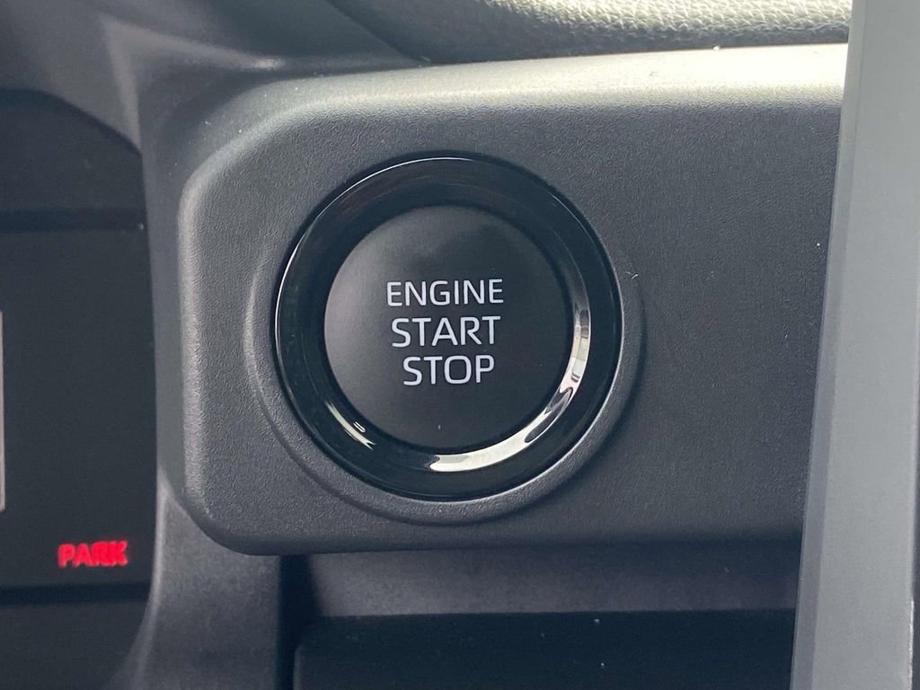 Used 2024 Toyota Tacoma SR image 28