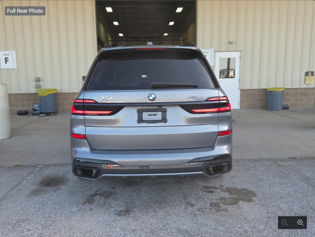 Used 2024 BMW X7 xDrive40i w/ Executive Package AWD/4WD image 5