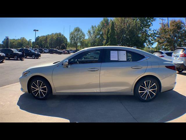 Certified 2025 Lexus ES 350 w/ Premium Package FWD image 5